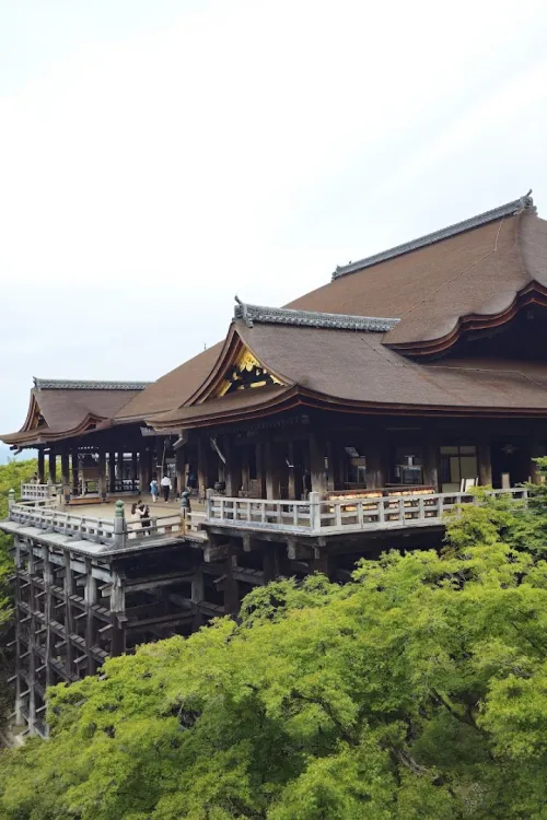 Kiyomizu-dera